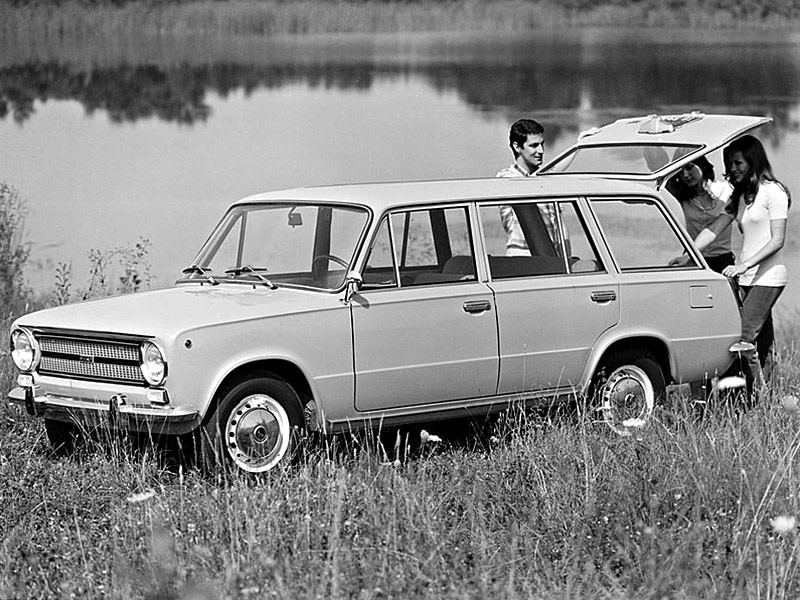 Fiat 124 Familiale photo 5