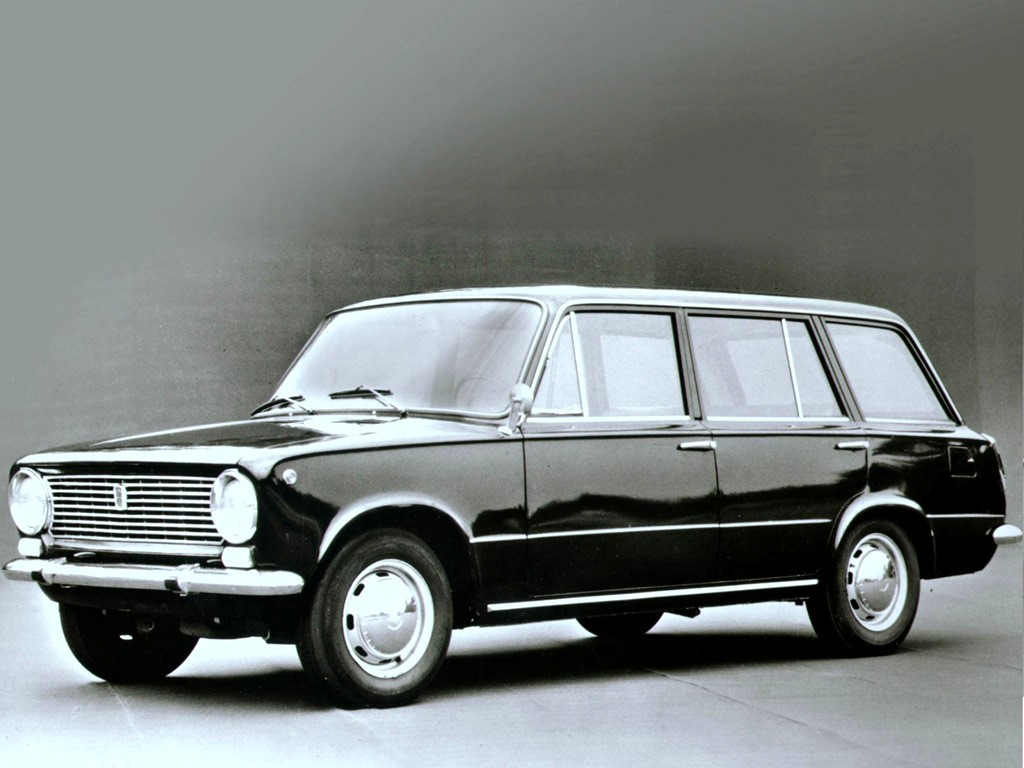 Fiat 124 Familiale photo 6