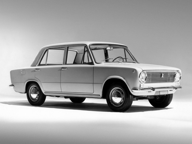 Fiat 124 Saloon Foto 11