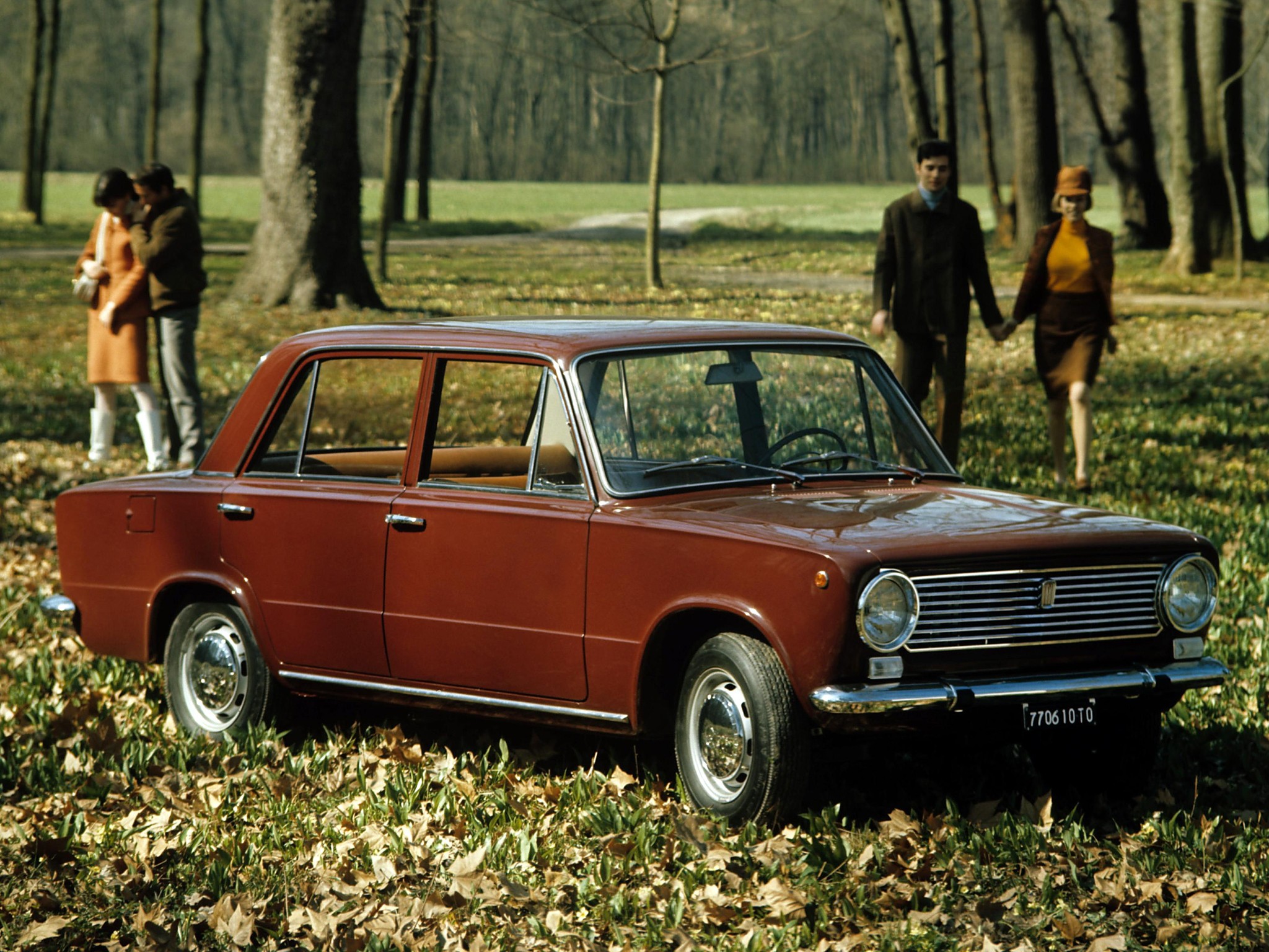Fiat 124 Saloon photo 13