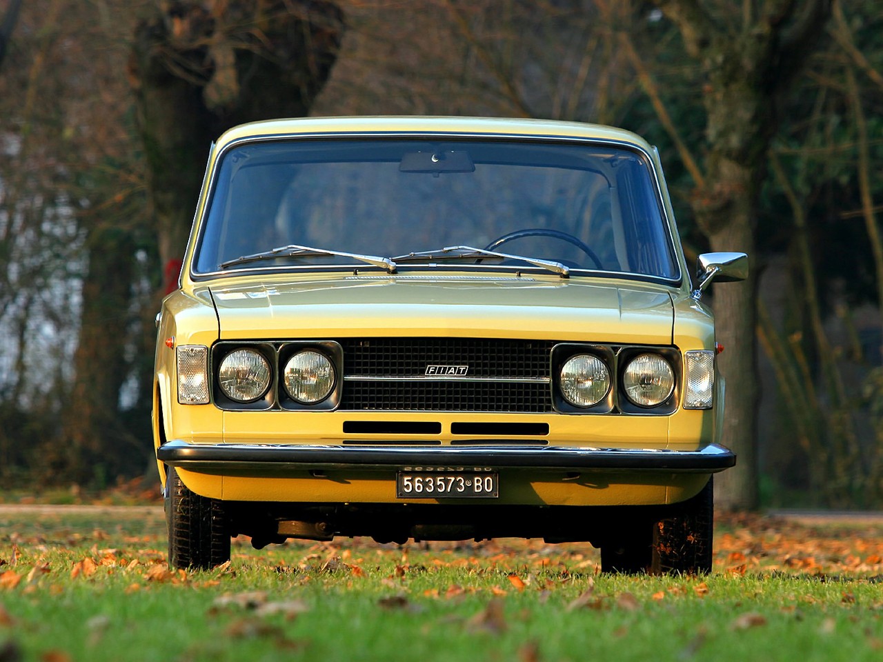 Fiat 124 Saloon photo 9