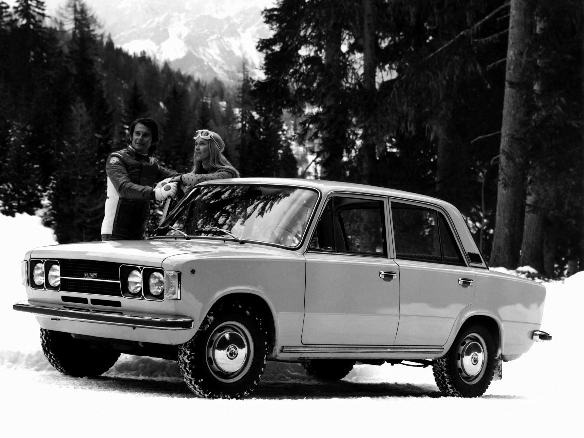 Fiat 124 Saloon photo 10