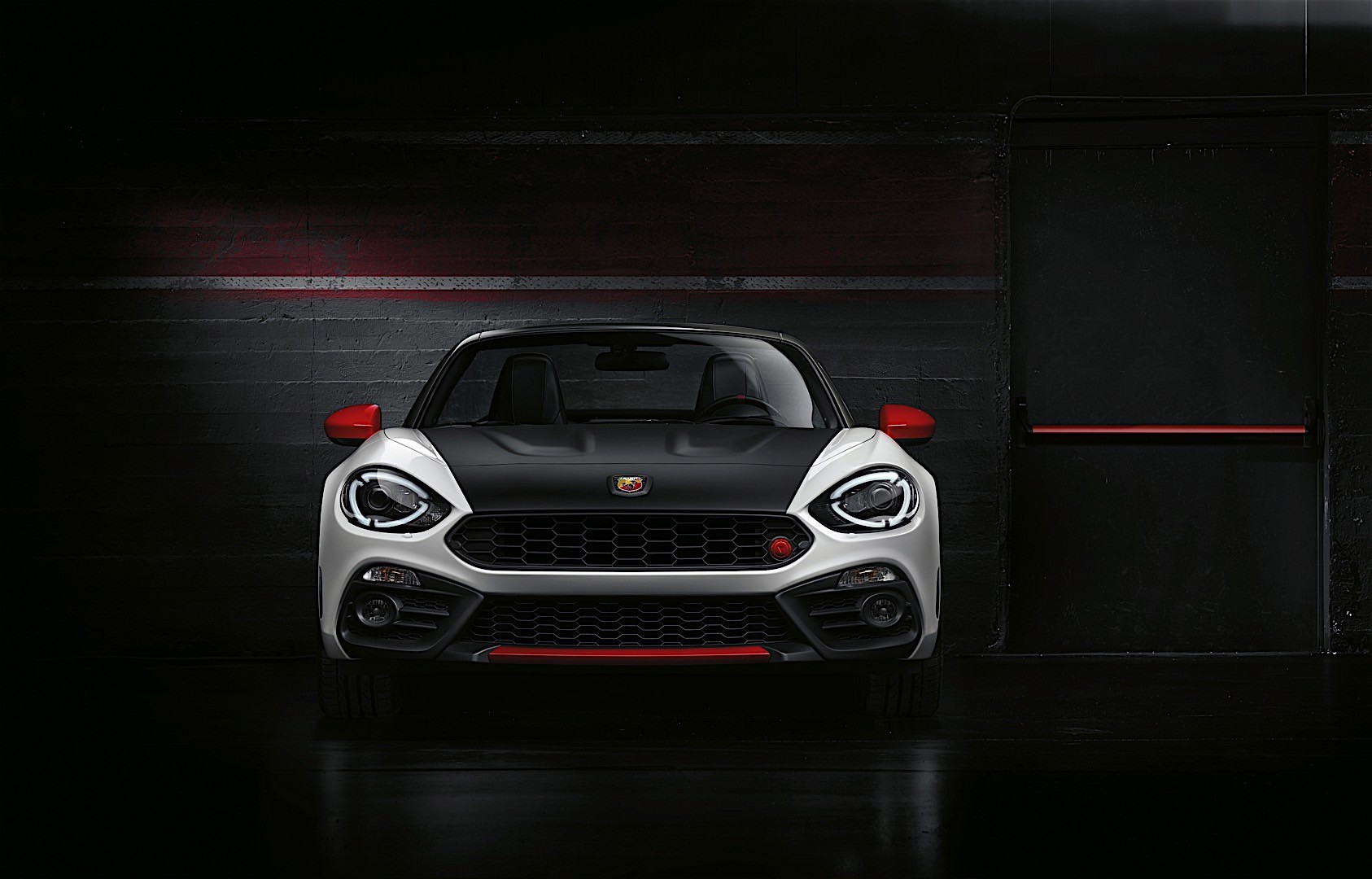 Fiat 124 Spider photo 19