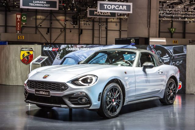 Fiat 124 Spider photo 6