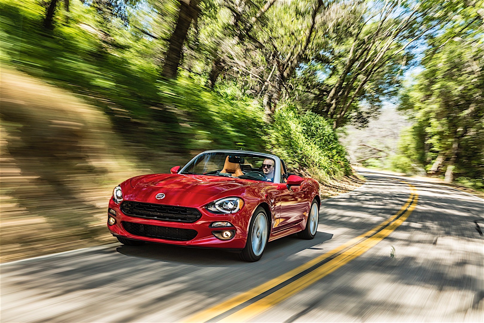 Fiat 124 Spider photo 46