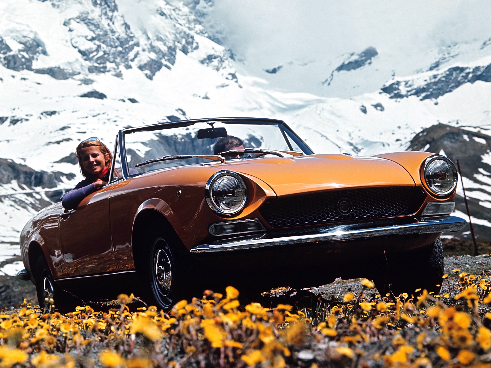 Fiat 124 Spider photo 9