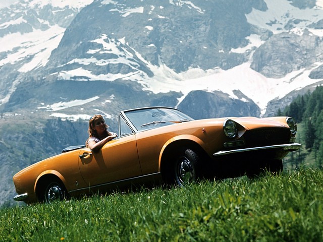 Fiat 124 Spider photo 8