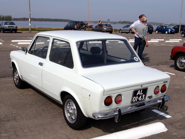 Fiat 128 Coupe foto 4