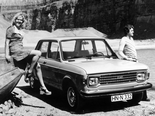 Fiat 128 Saloon foto 6