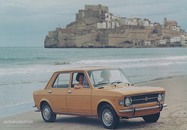 Fiat 128 Saloon foto 4