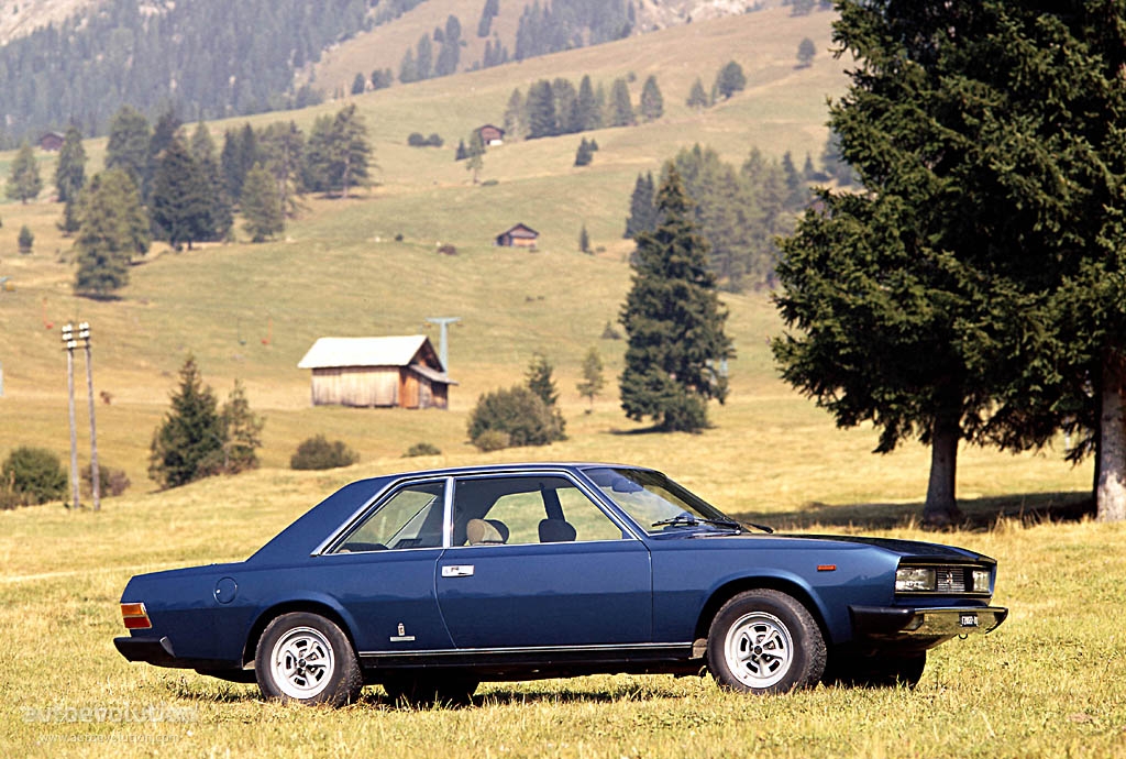 Fiat 130 Coupe photo 3