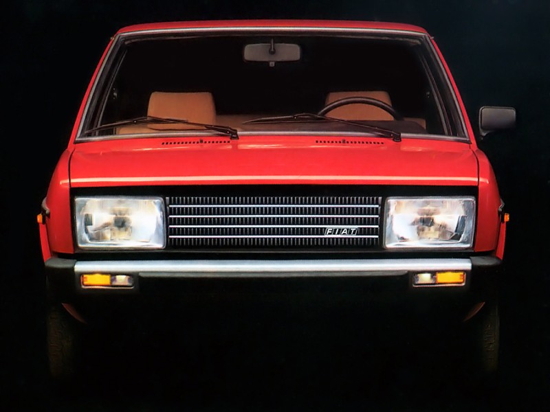 Fiat 131 4 Doors photo 7