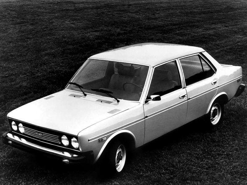 Fiat 131 4 Doors photo 13