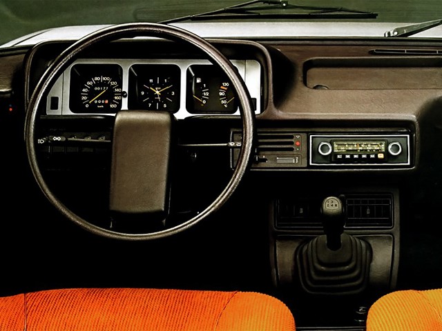 Fiat 131 4 Doors photo 25