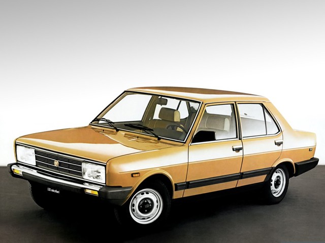 Fiat 131 4 Doors photo 3
