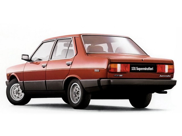 Fiat 131 4 Doors foto 5