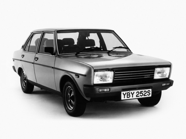 Fiat 131 4 Doors foto 8