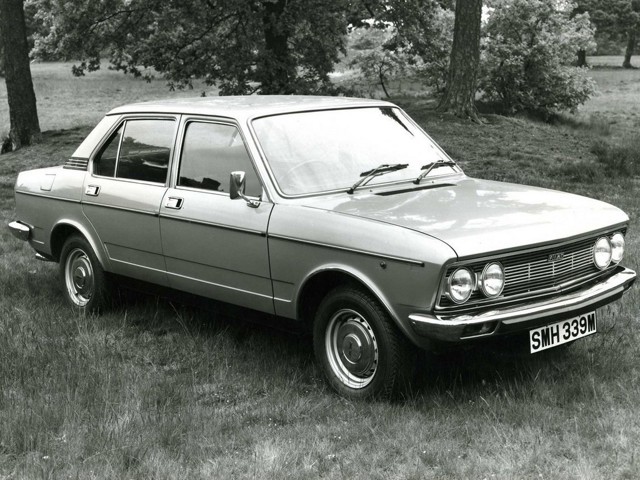 Fiat 132 photo 12