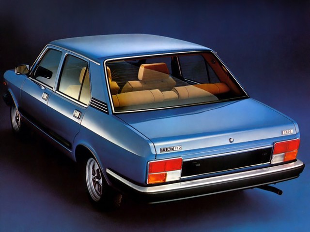 Fiat 132 photo 7