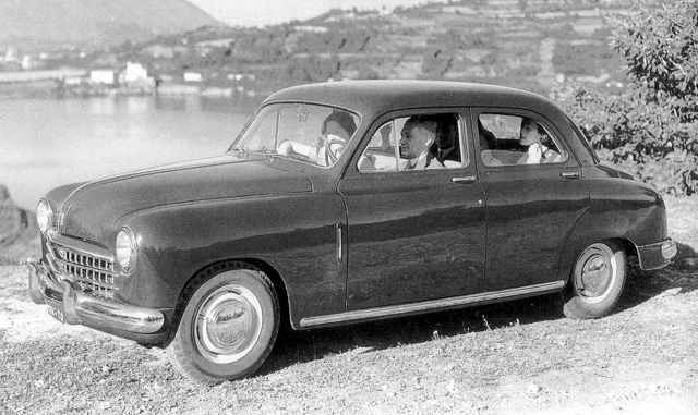 Fiat 1400 Foto 10