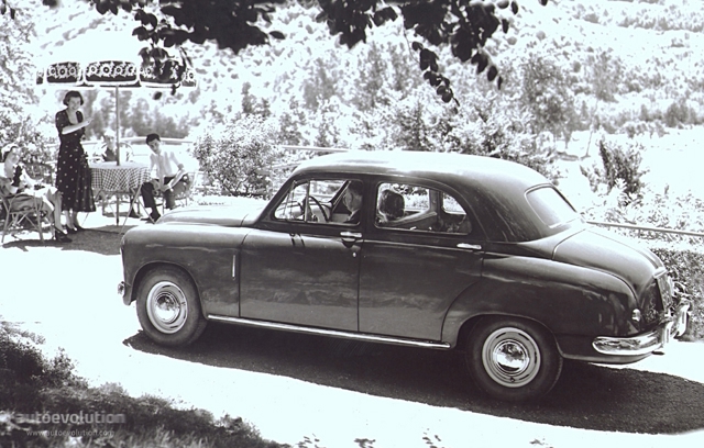 Fiat 1400 Foto 2
