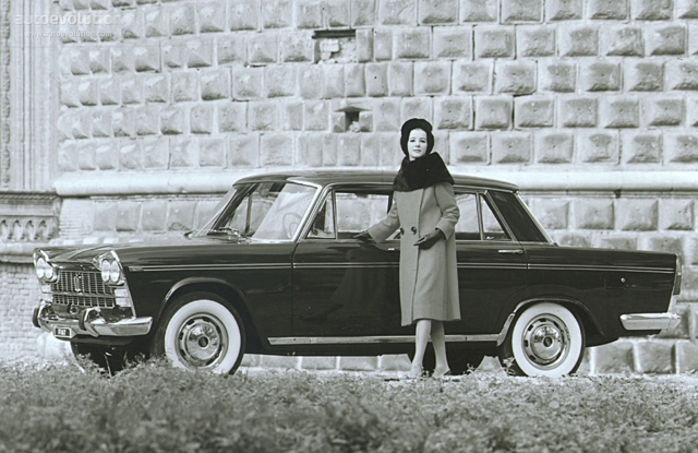 FIAT 2300 Saloon
