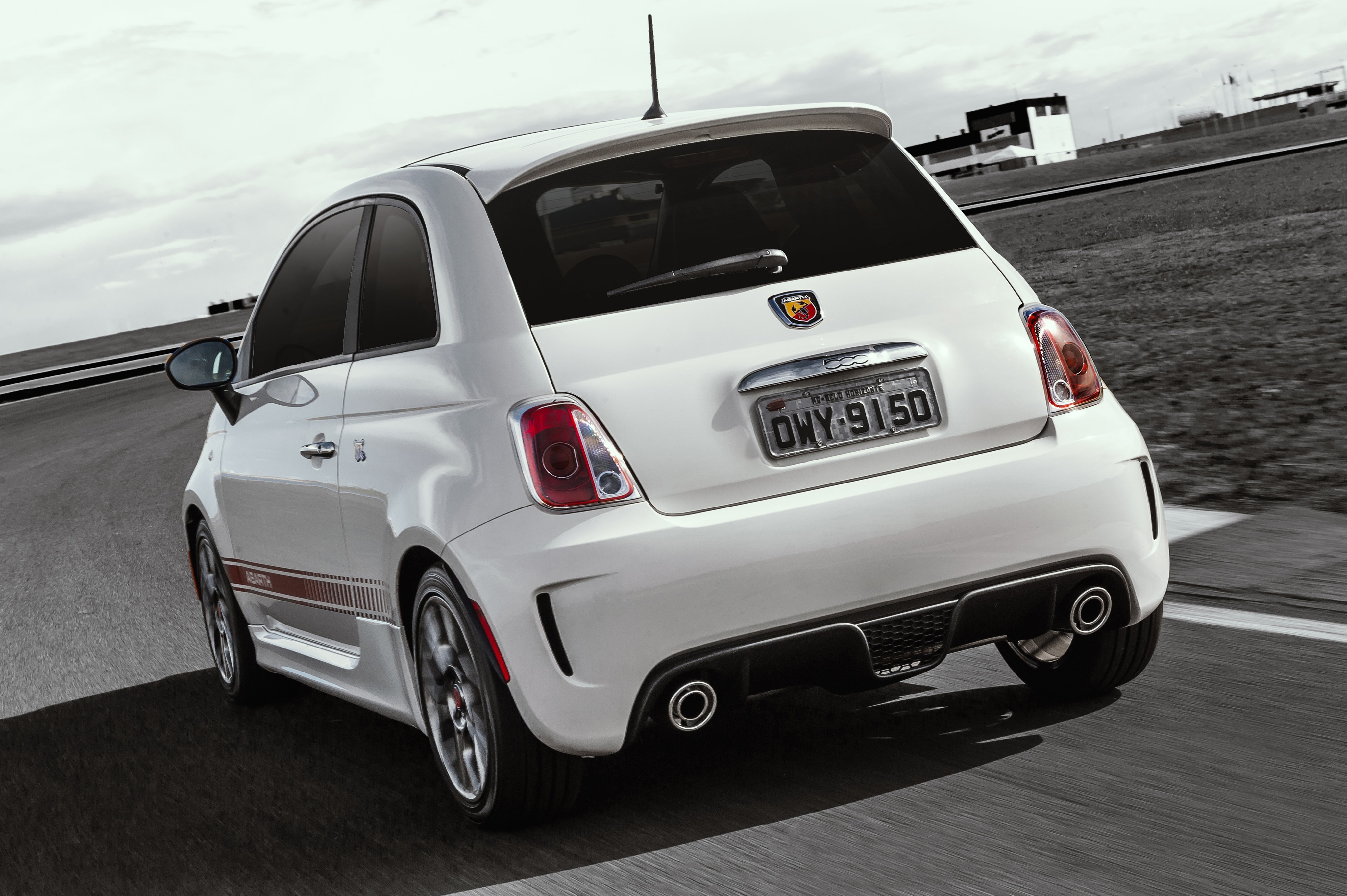 Fiat 500 Abarth photo 105