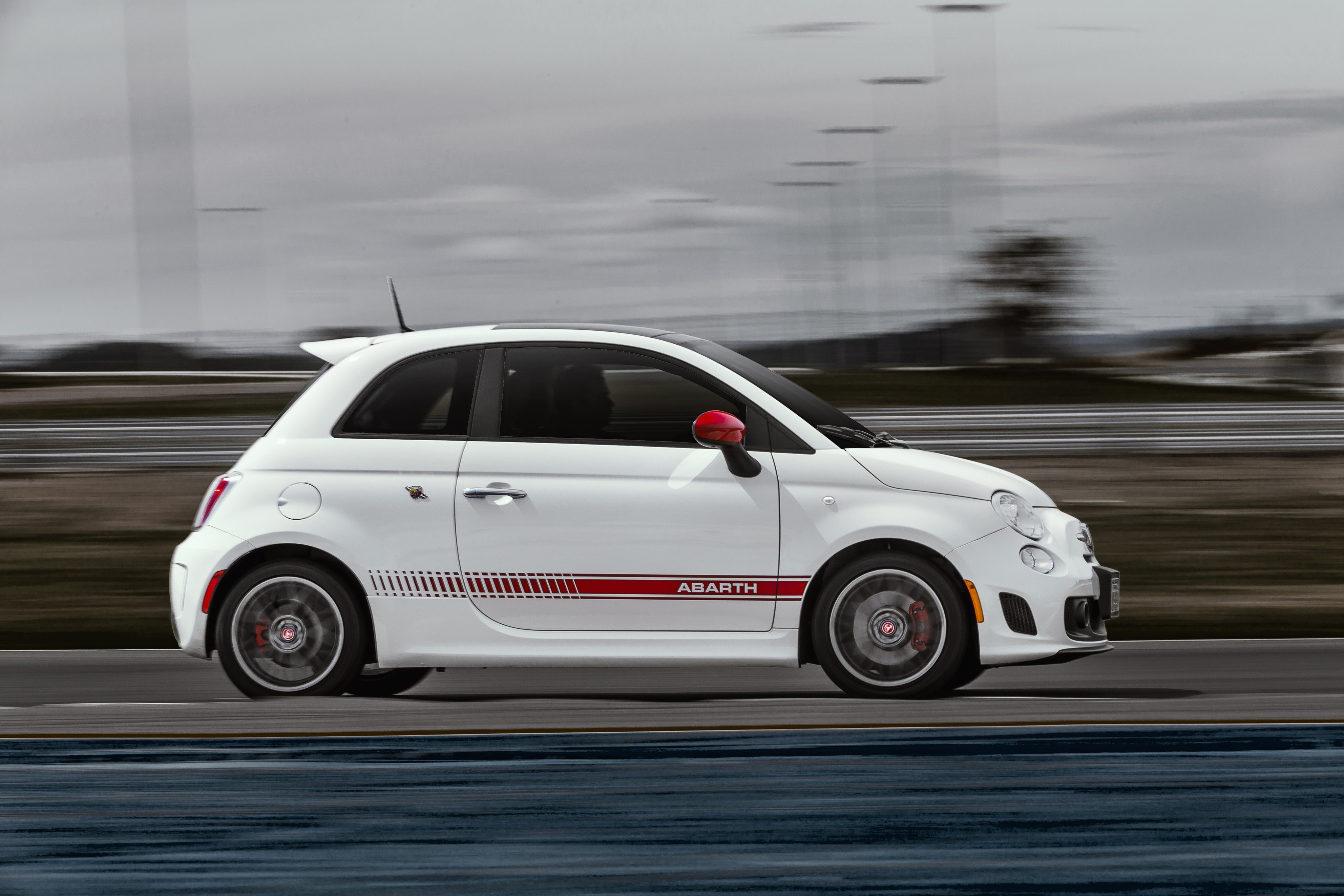 Fiat 500 Abarth photo 113