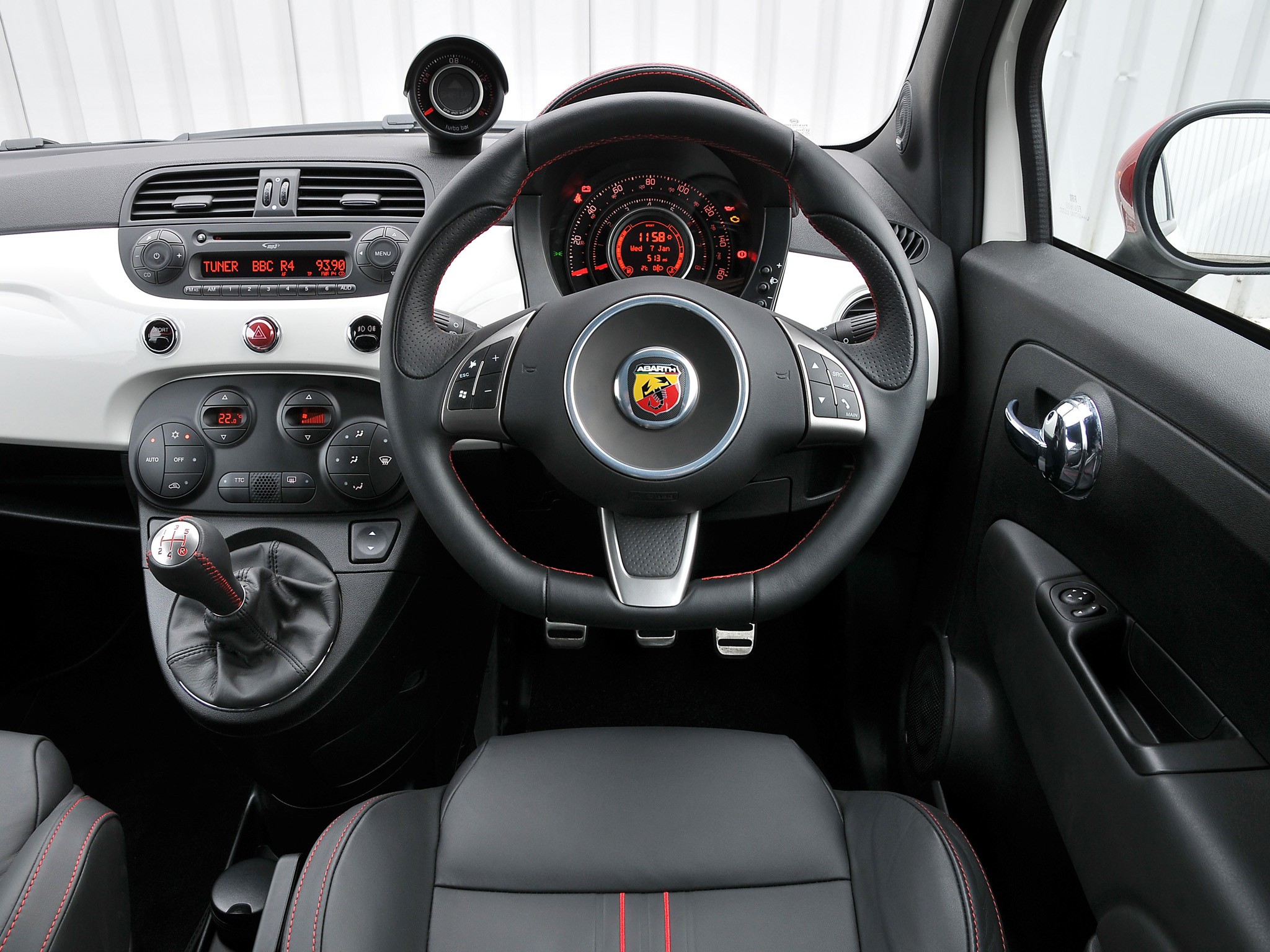 Fiat 500 Abarth photo 127