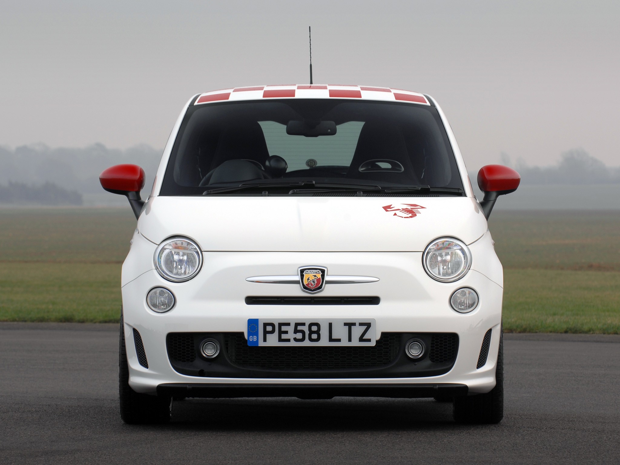 Fiat 500 Abarth photo 30