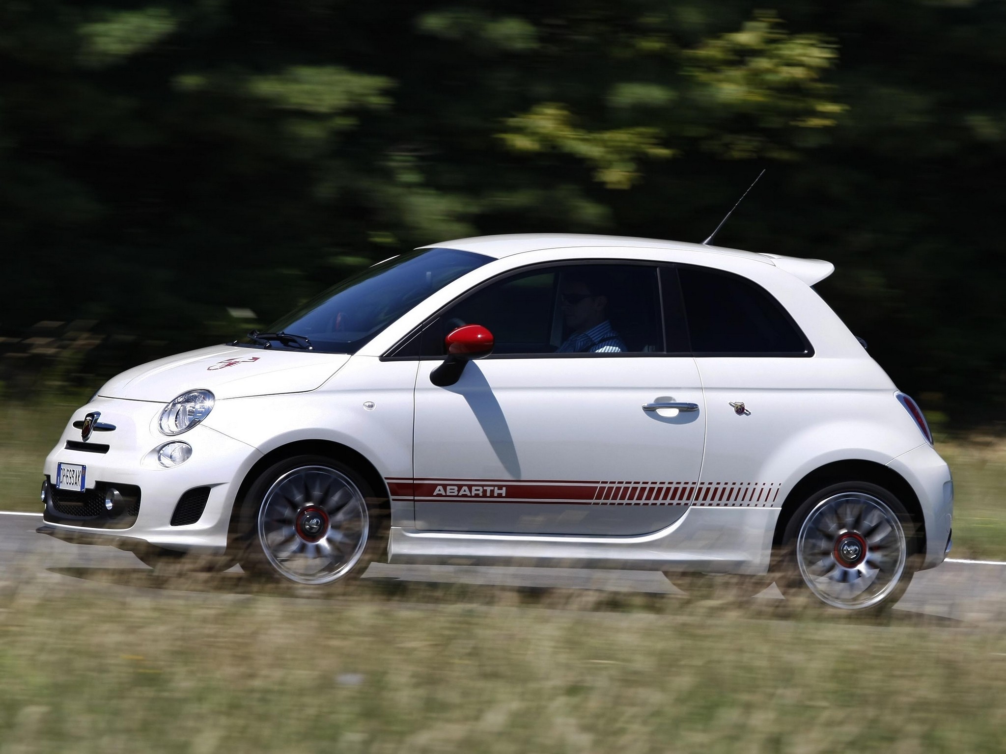 Fiat 500 Abarth photo 38