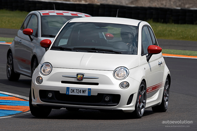 Fiat 500 Abarth photo 21