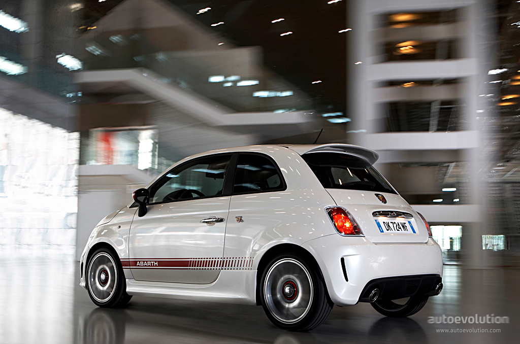 Fiat 500 Abarth photo 25
