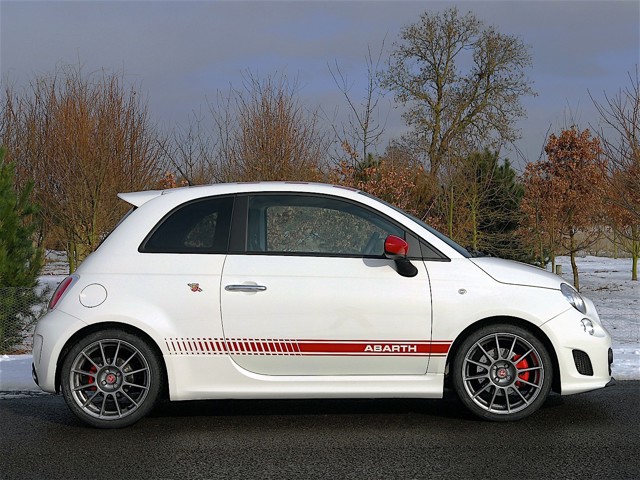 Fiat 500 Abarth photo 8