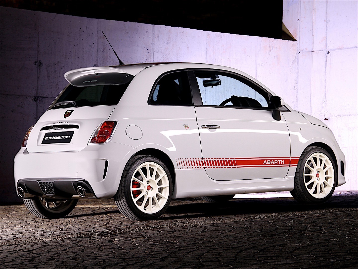 Fiat 500 Abarth photo 18