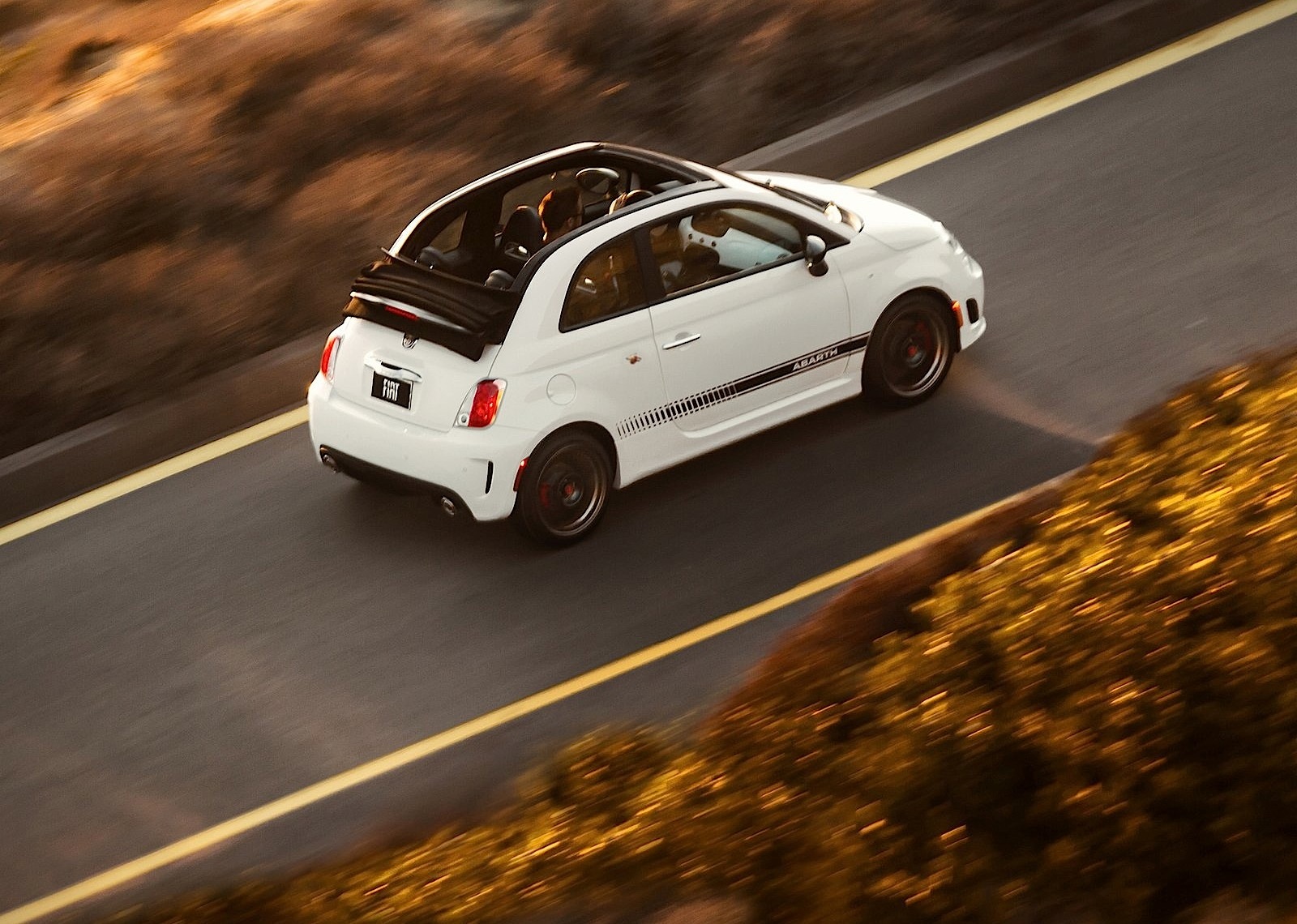 Fiat 500 Abarth photo 14