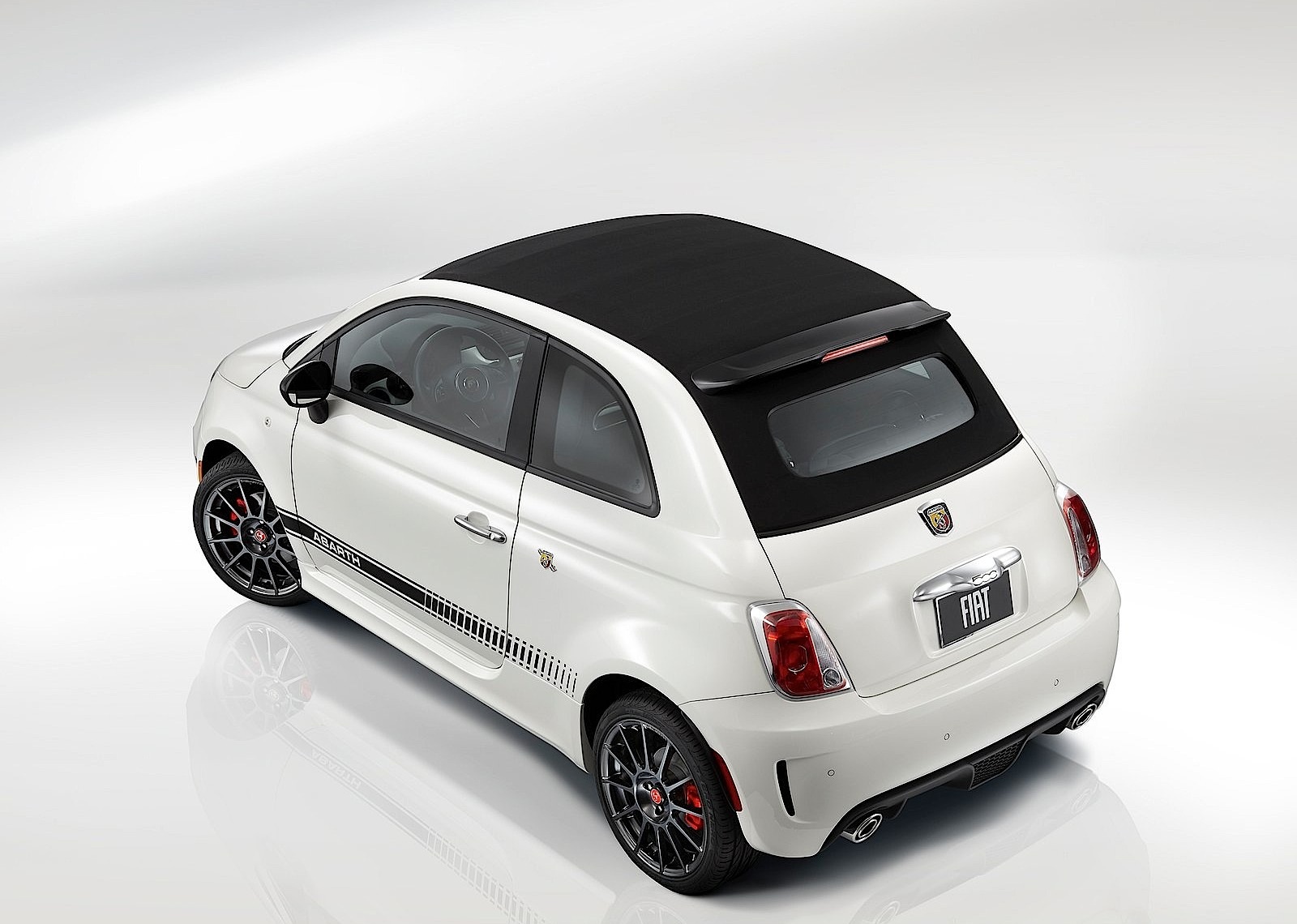 Fiat 500 Abarth photo 15