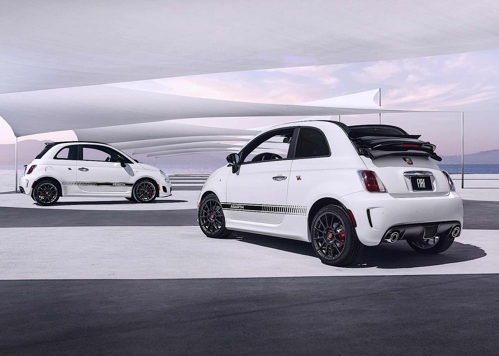 Fiat 500 Abarth photo 2
