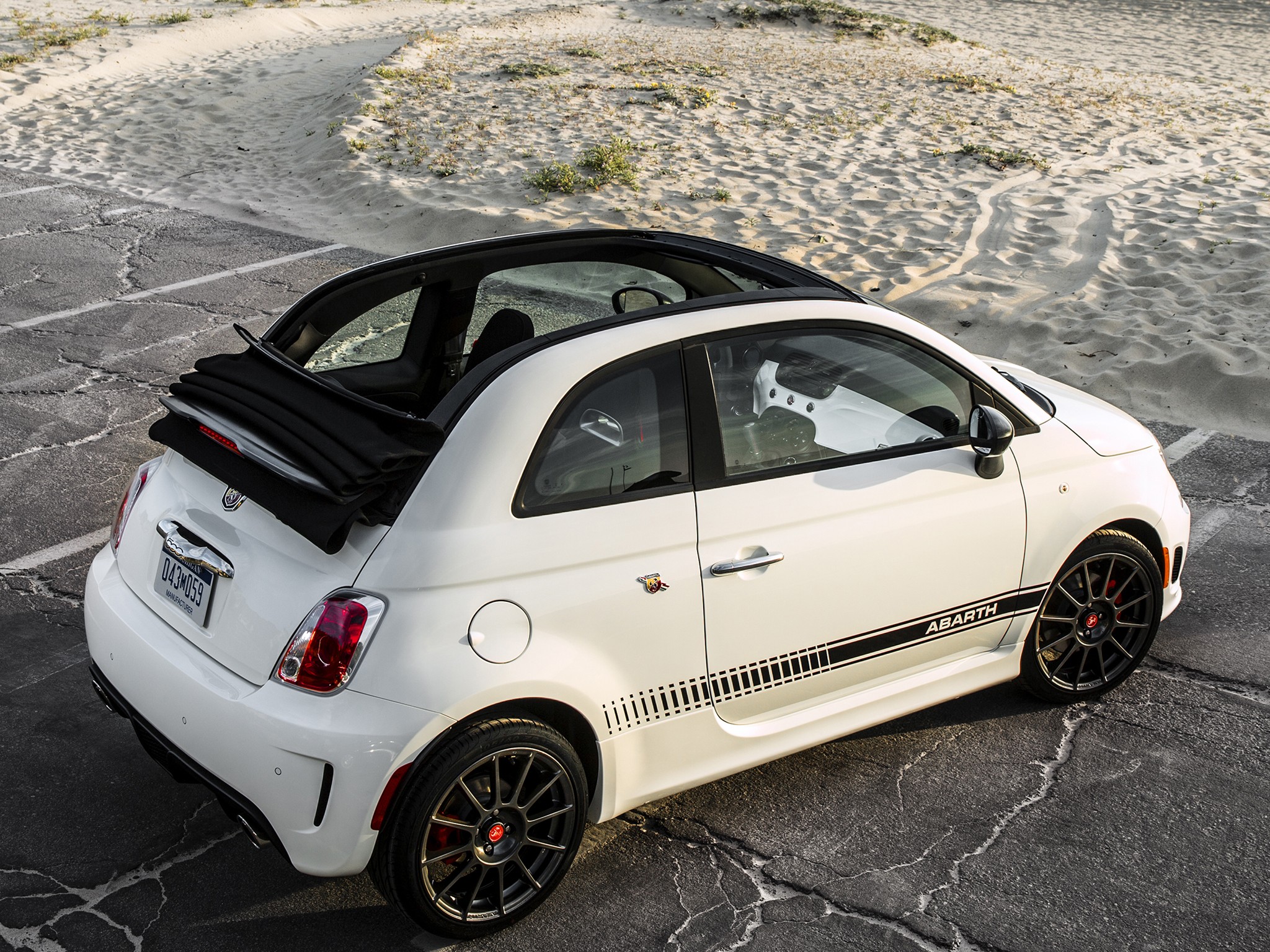 Fiat 500 Abarth photo 25