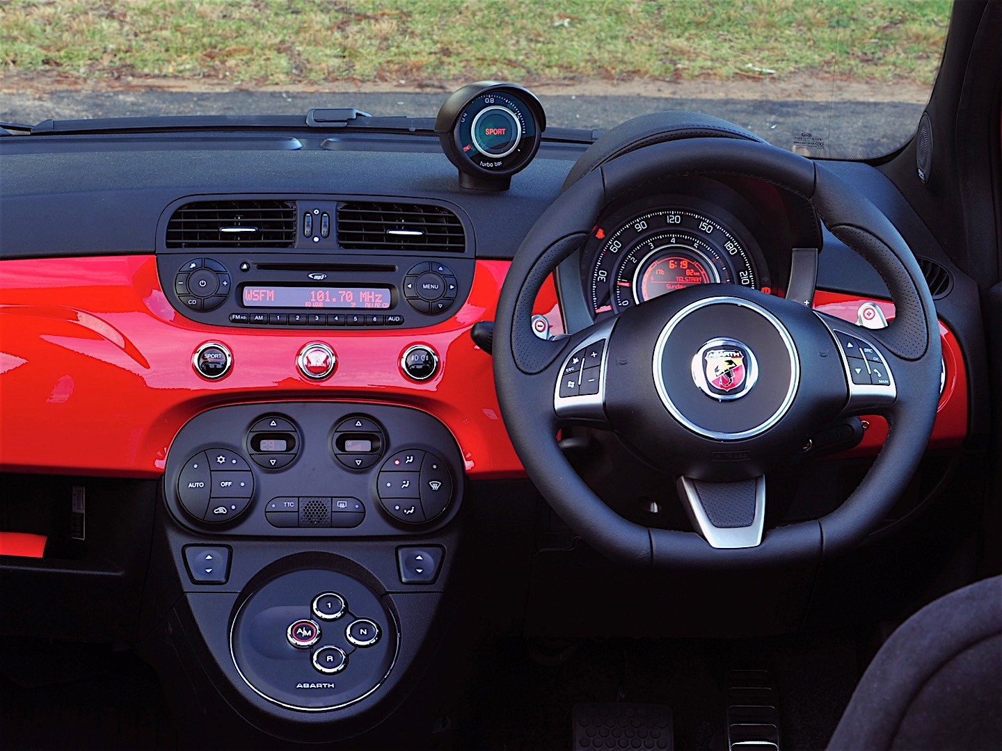 Fiat 500 Abarth photo 10