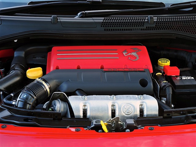 Fiat 500 Abarth foto 5