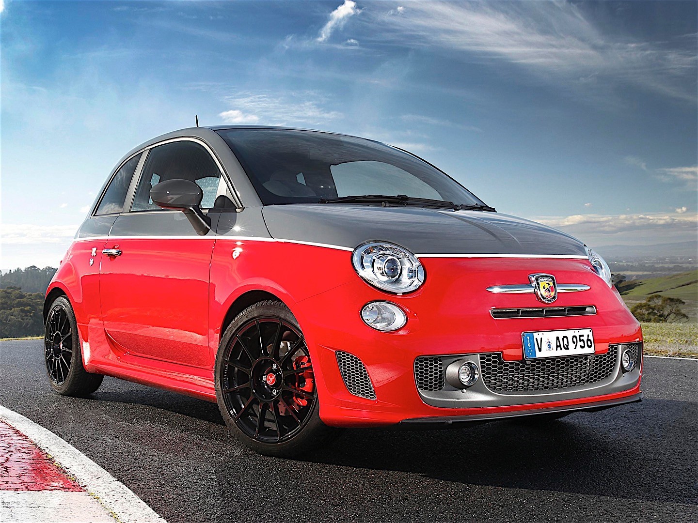 Fiat 500 Abarth photo 4