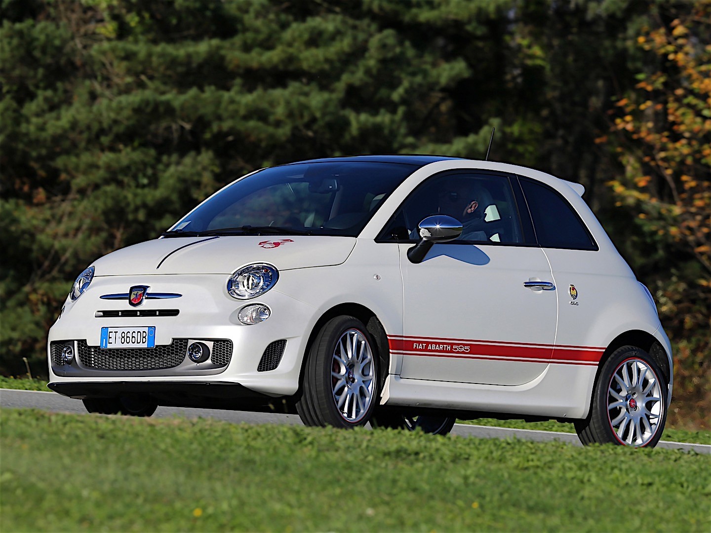 Fiat 500 Abarth photo 11
