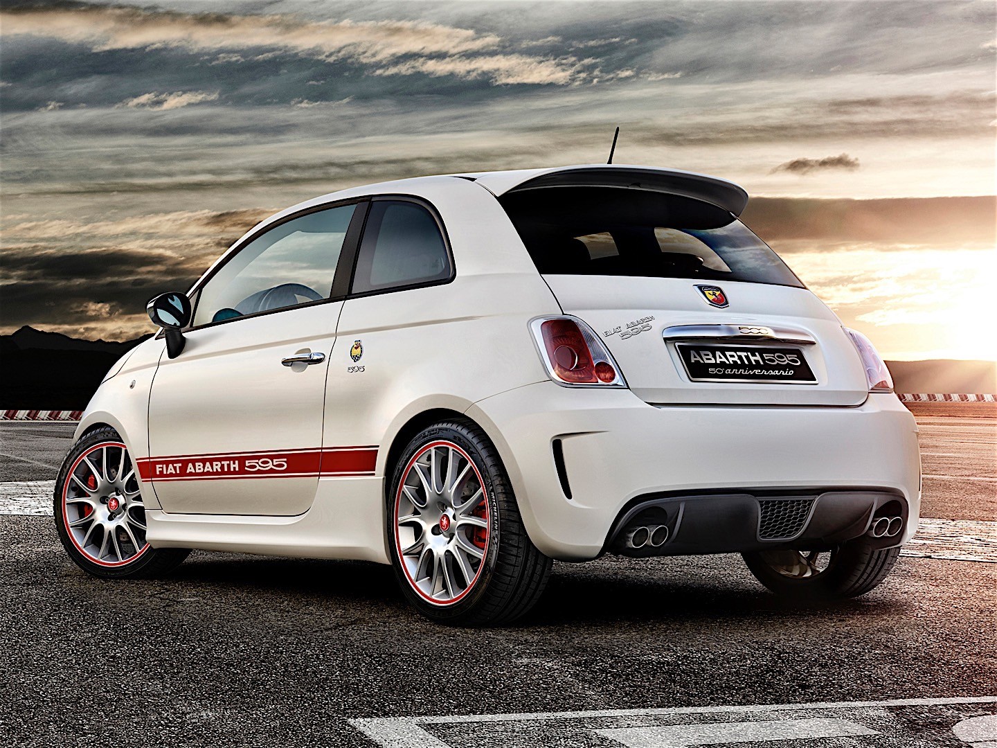 Fiat 500 Abarth photo 24