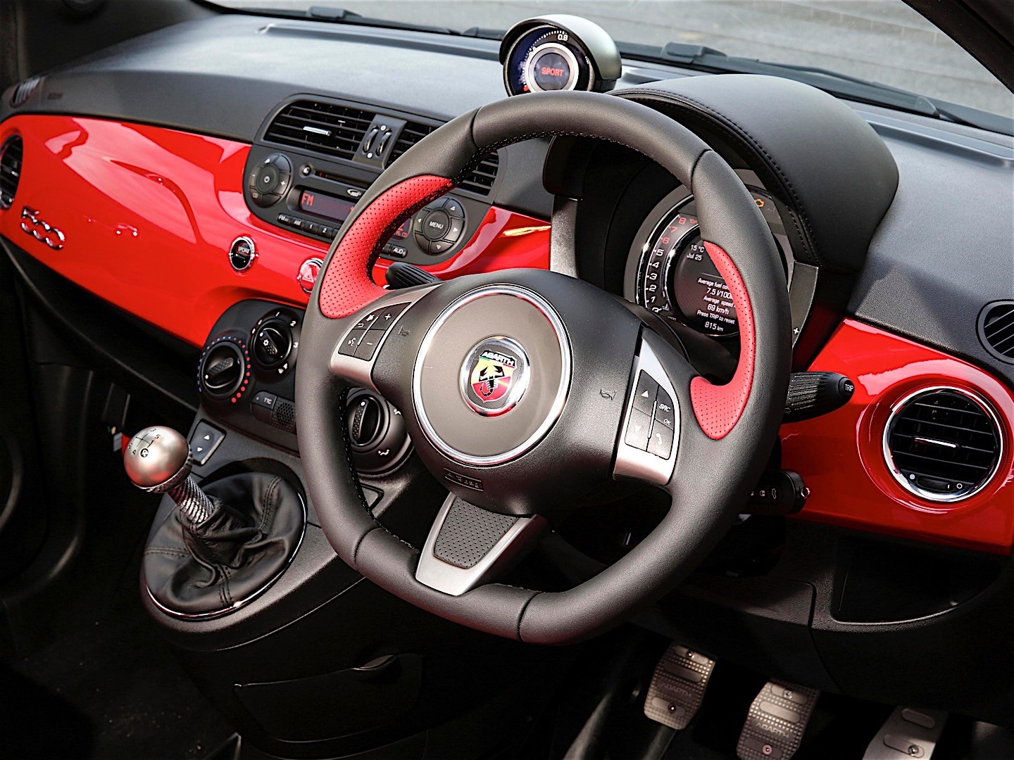 Fiat 500 Abarth photo 55