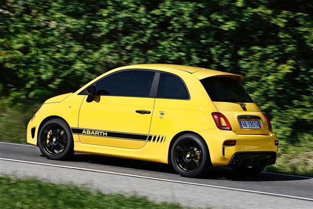 Fiat 500 Abarth photo 4