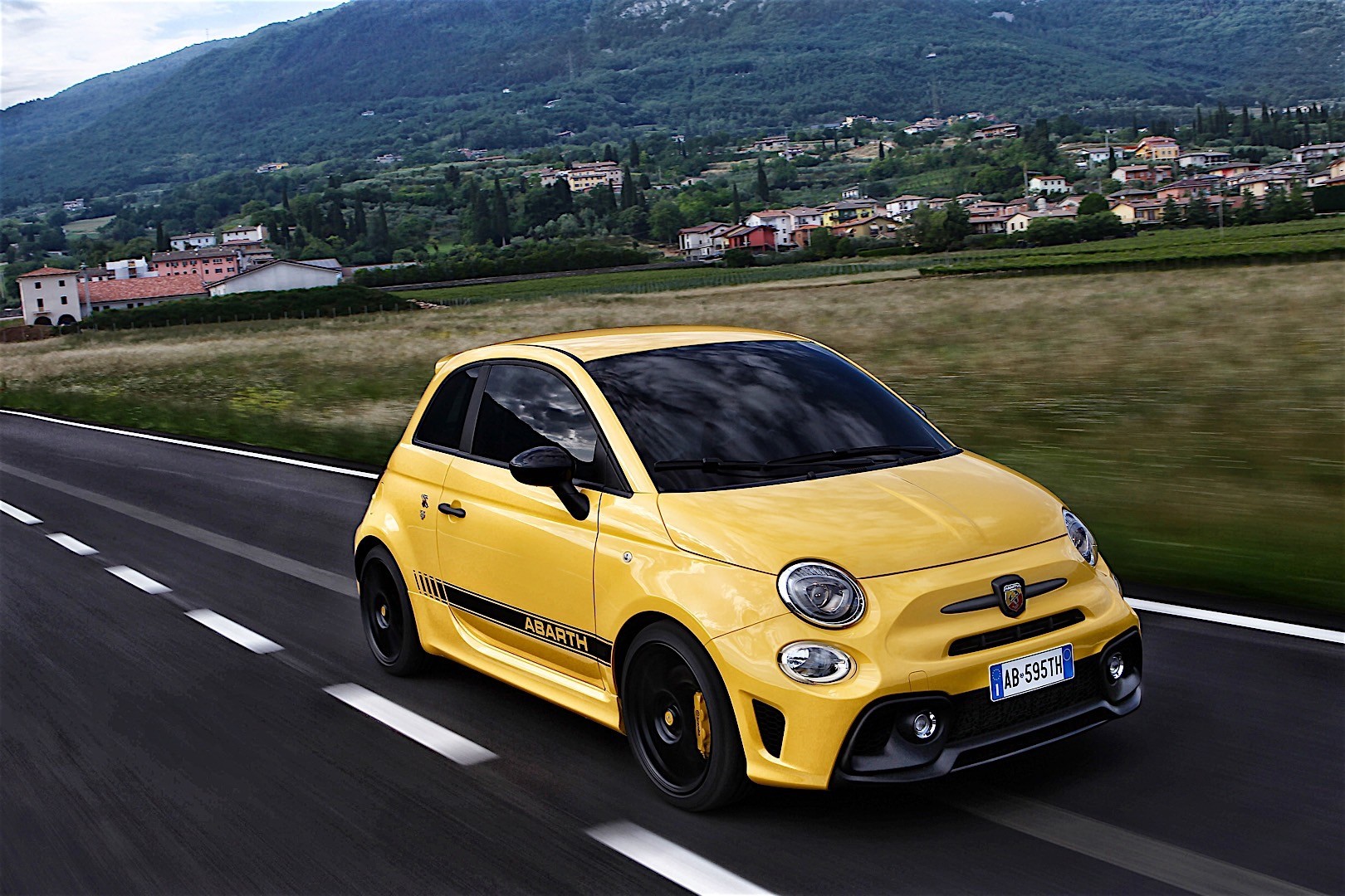 Fiat 500 Abarth photo 5