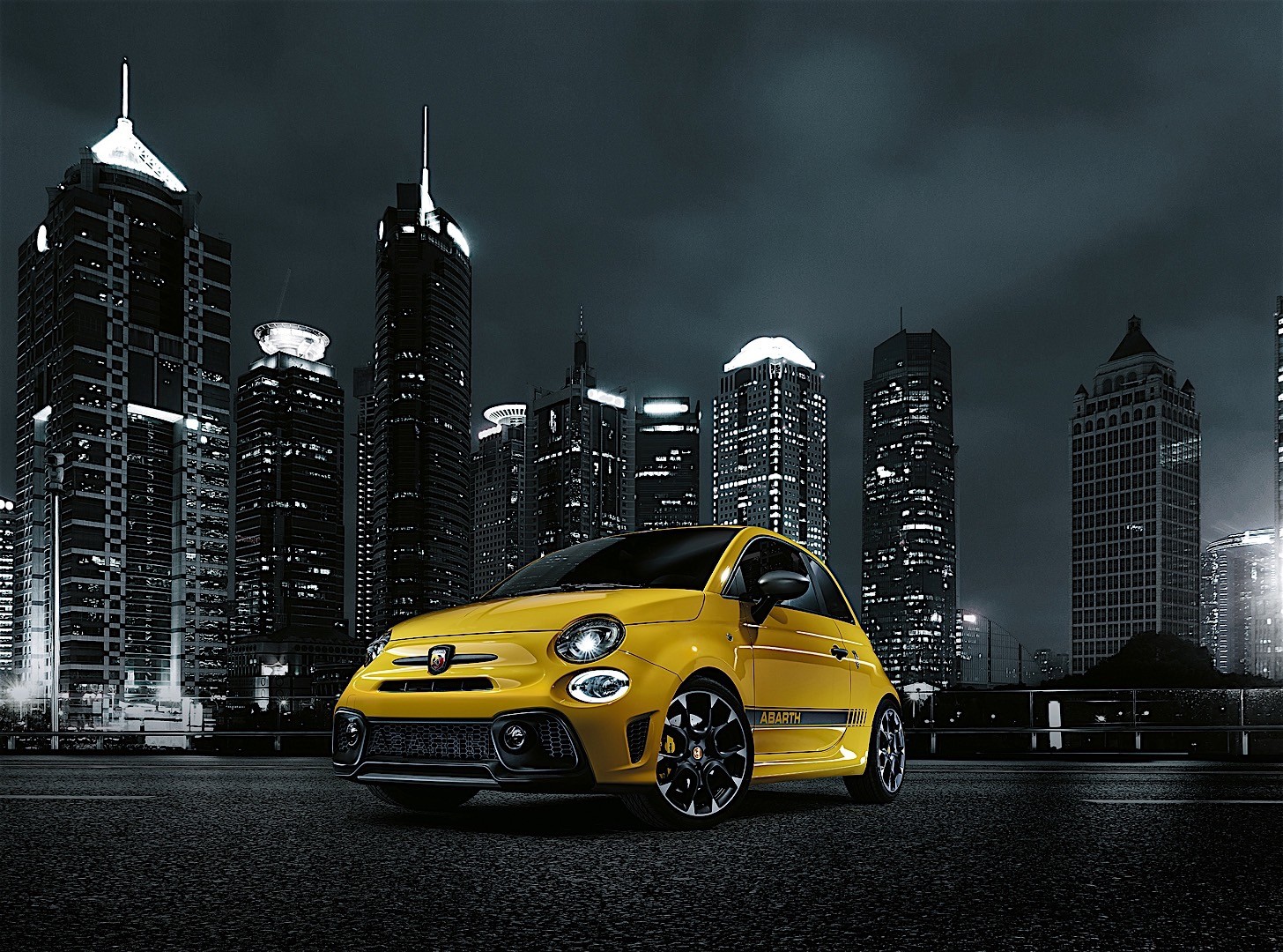 Fiat 500 Abarth photo 12