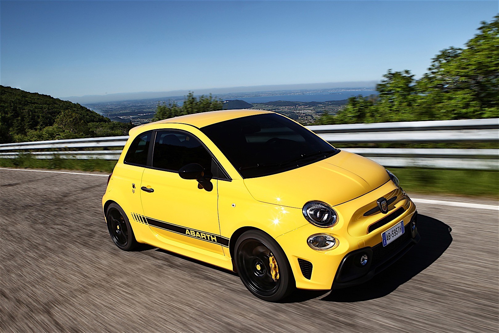 Fiat 500 Abarth photo 14