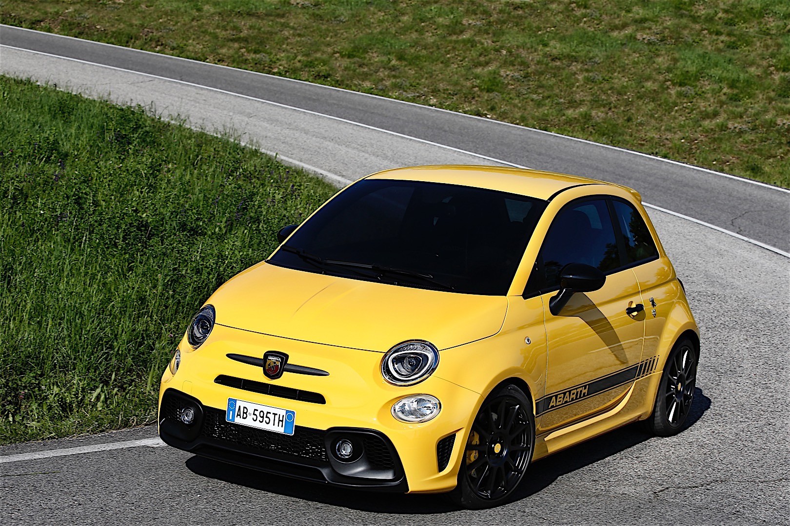 Fiat 500 Abarth photo 20